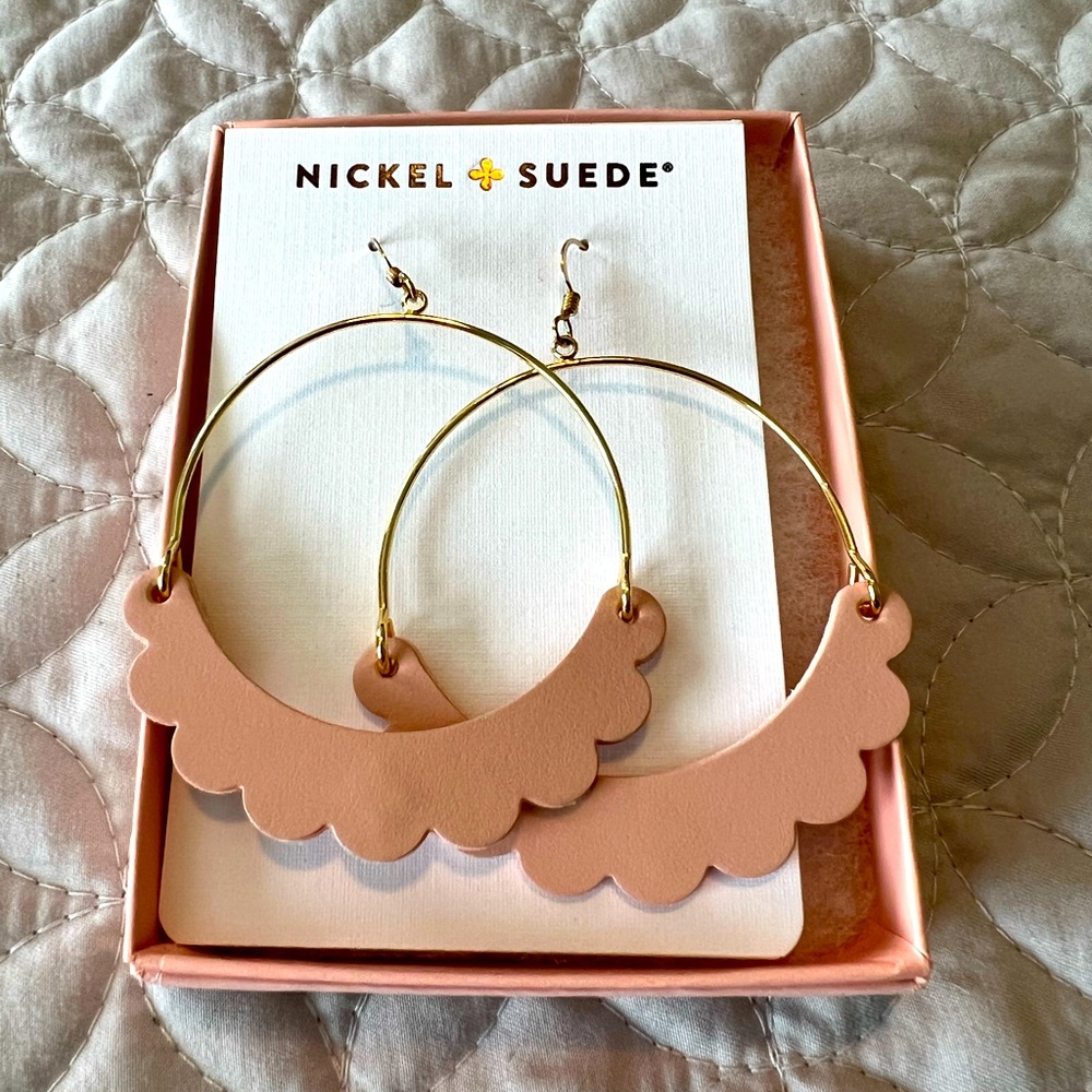 BNIB Nickel and Suede Pink Clay Havens